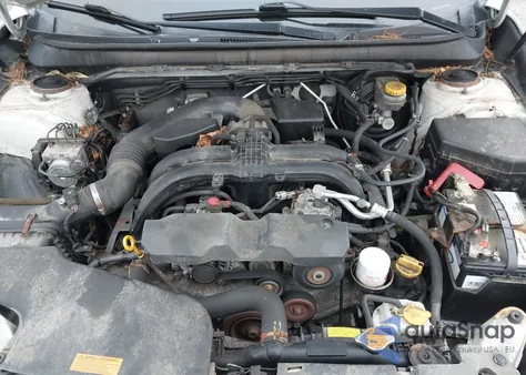 2015 Subaru Legacy 2.5I Limited from USA, damaged, VIN 4S3BNAL62F3014411